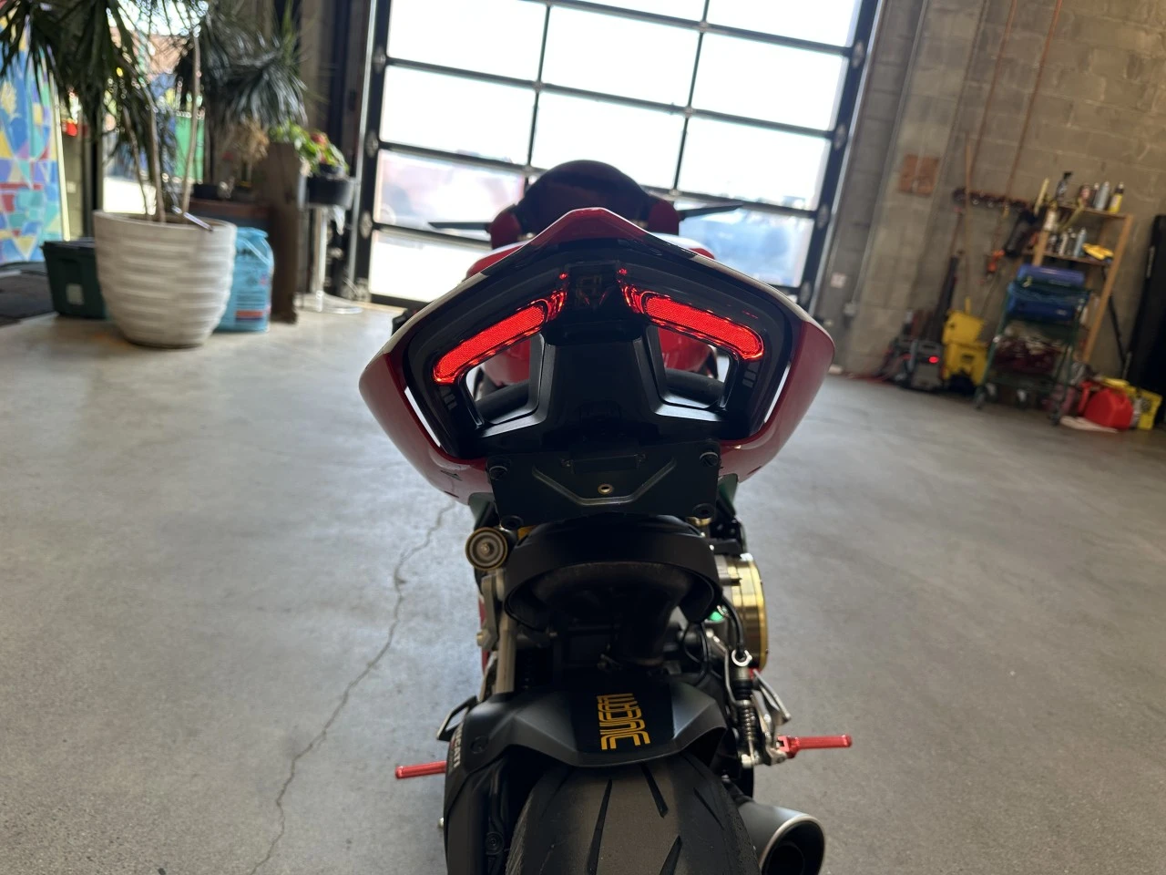 Ducati Panigale 2021 Ducati Panigale V2, снимка 10 - Мотоциклети и мототехника - 53916801