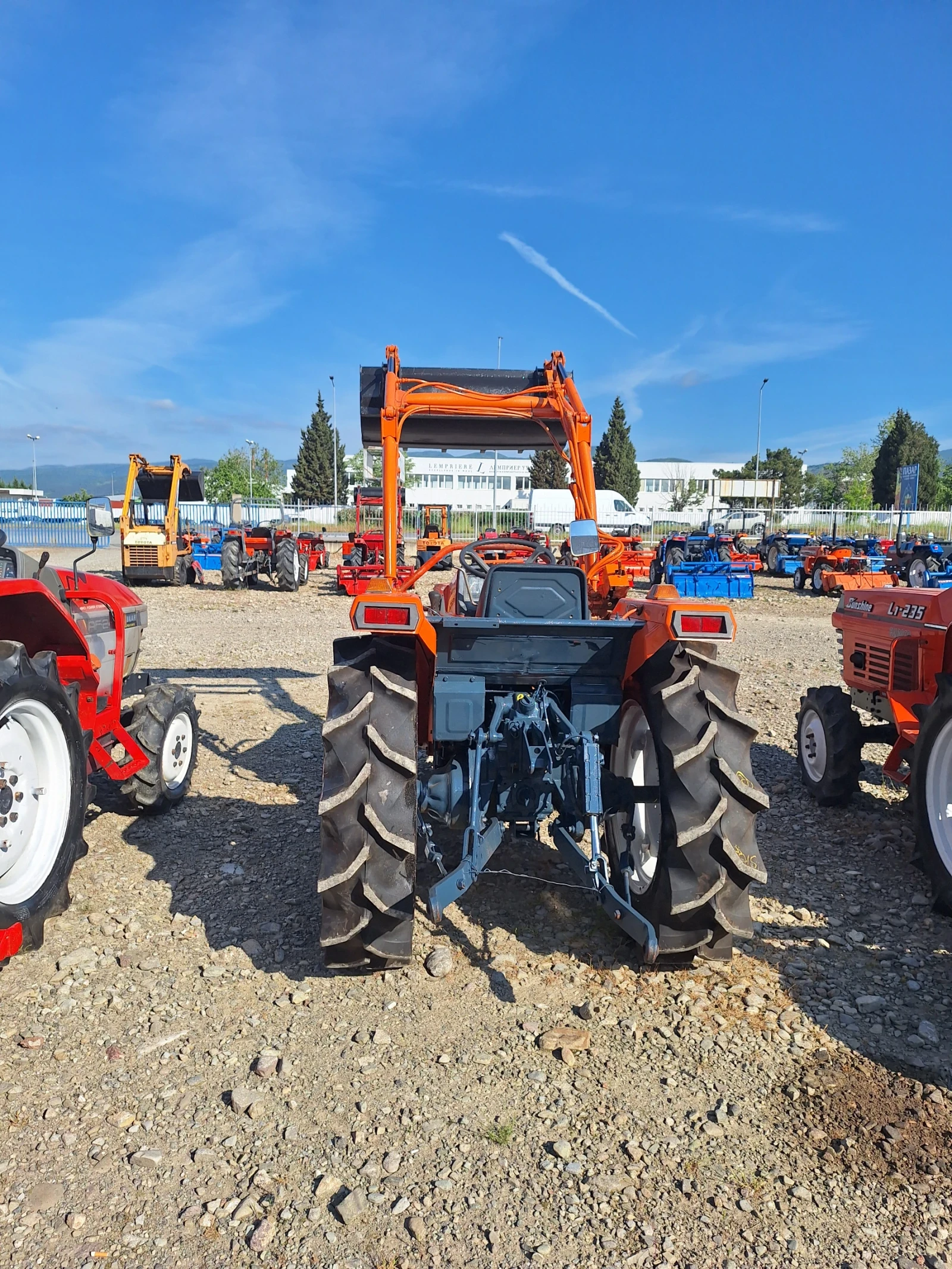 Трактор Kubota Саки агро Сливен , снимка 6 - Селскостопанска техника - 54707434
