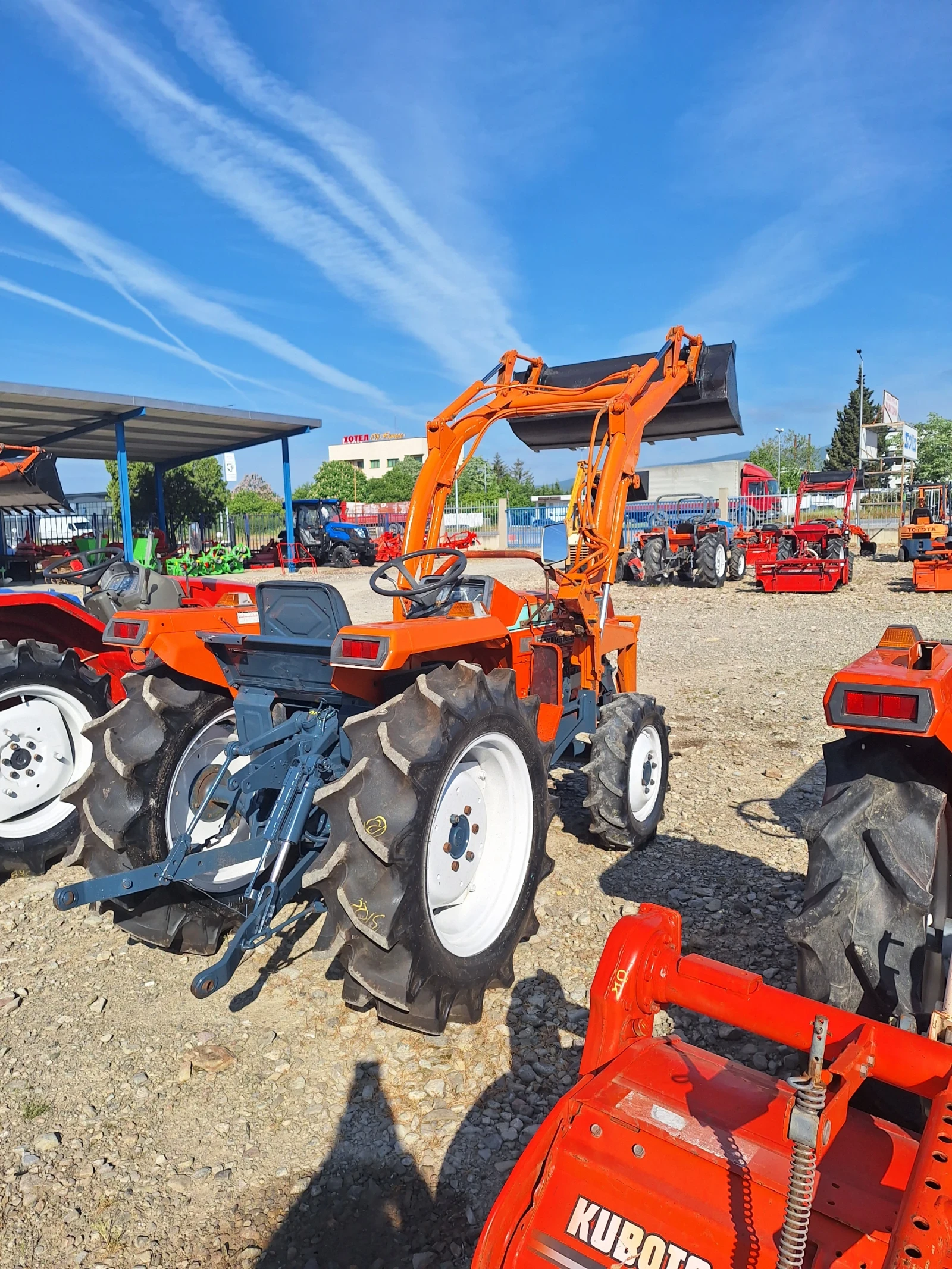 Трактор Kubota Саки агро Сливен , снимка 7 - Селскостопанска техника - 54707434