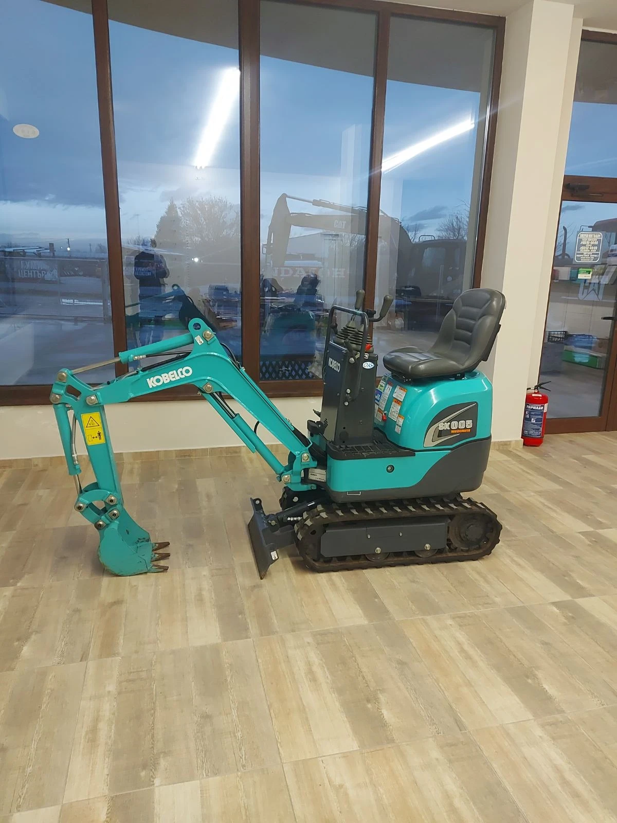����� Kobelco SK005-5V * ��� * ������� *  | Mobile.bg � ����������� 1