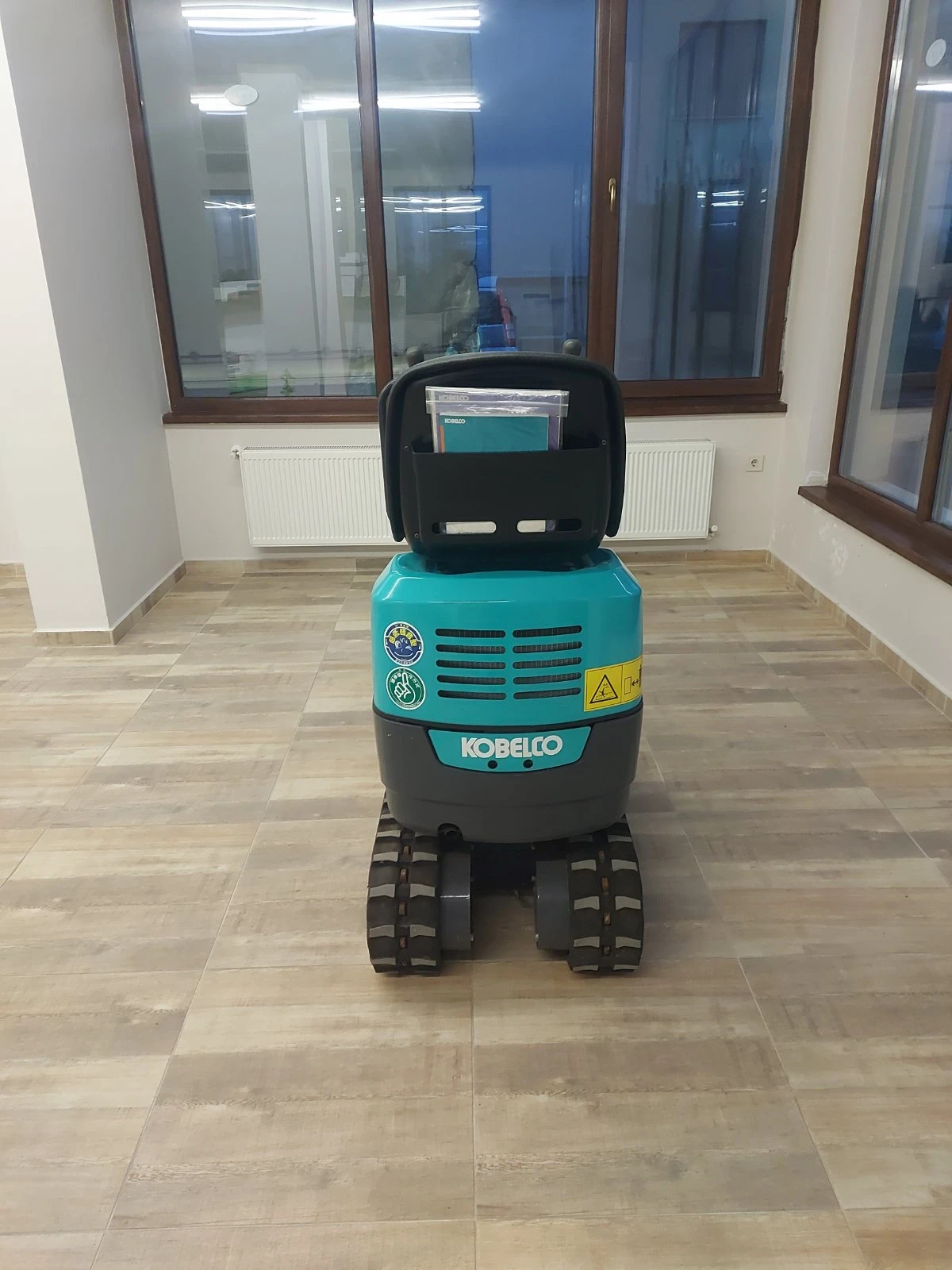 ����� Kobelco SK005-5V * ��� * ������� *  | Mobile.bg � ����������� 3