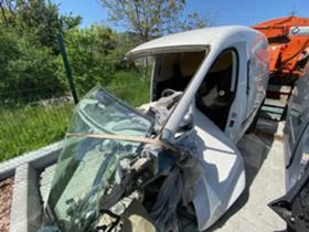 На части - VW Caddy 2018 2бр., снимка 4