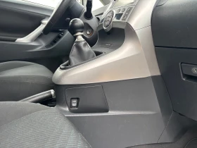 Toyota Verso Уникат D4D НАВИ ПАРКТРОНИК, снимка 10