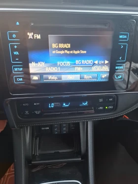 Toyota Auris 1.6  в ГАРАНЦИЯ, снимка 12