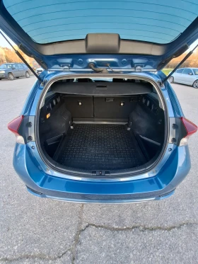 Toyota Auris 1.6  в ГАРАНЦИЯ, снимка 14
