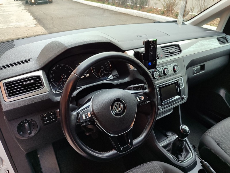 VW Caddy 1.4tsi metan 5 mesta, снимка 10 - Автомобили и джипове - 45013254
