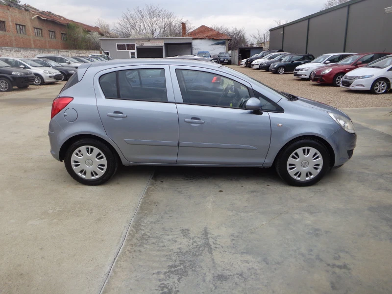 Opel Corsa 1.2I-KLIMA, снимка 4 - Автомобили и джипове - 46642468