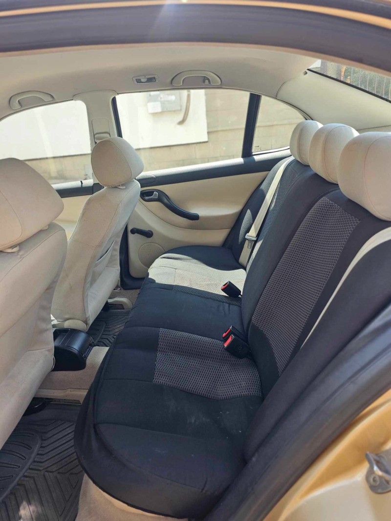 Seat Toledo, снимка 10 - Автомобили и джипове - 46406926