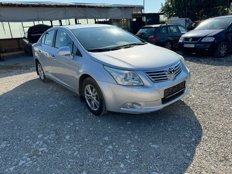 Toyota Avensis 1.8i-NAVI-KAMERA, снимка 3 - Автомобили и джипове - 47361216