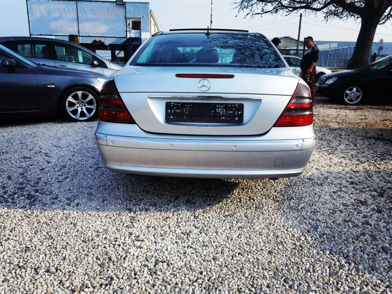 Mercedes-Benz E 320 Avangarde, снимка 7 - Автомобили и джипове - 48104403