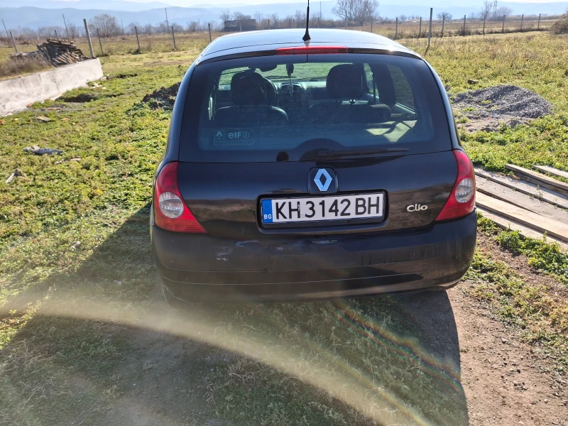 Renault Clio, снимка 6 - Автомобили и джипове - 48112297