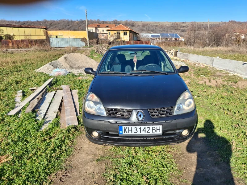 Renault Clio, снимка 1 - Автомобили и джипове - 48112297