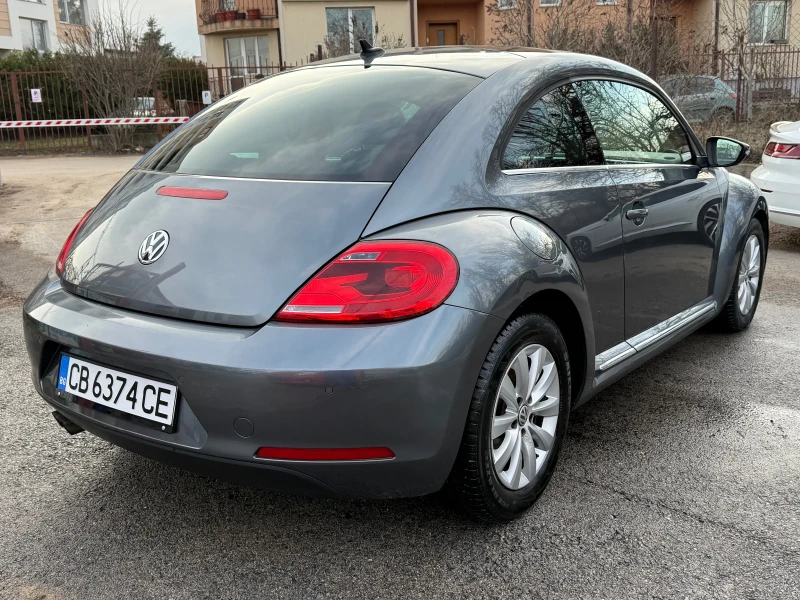 VW Beetle 2.0TDI Desing/DSG/Автопилот/Кожа/Подгрев/LED/Xenon, снимка 6 - Автомобили и джипове - 48885493