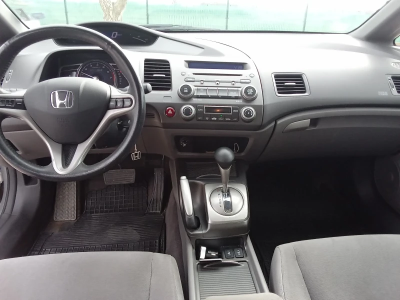 Honda Civic 1400, снимка 8 - Автомобили и джипове - 52671806