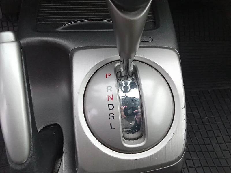 Honda Civic 1400, снимка 9 - Автомобили и джипове - 52671806