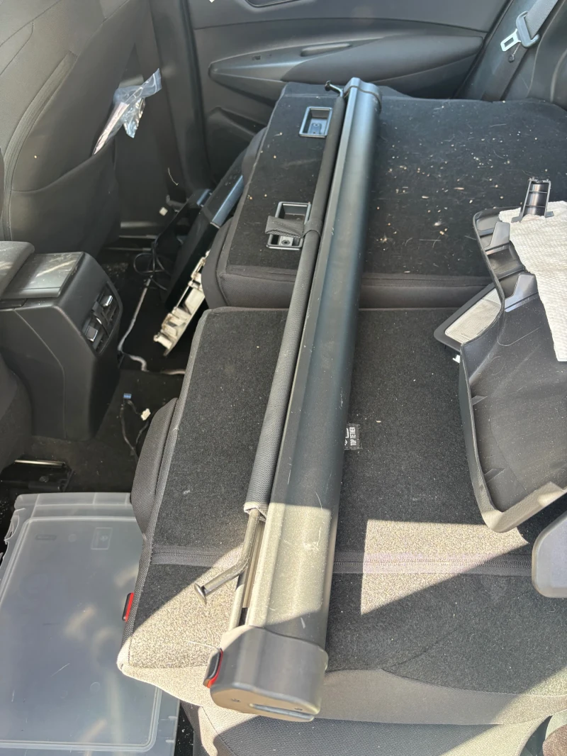 Toyota Corolla 1.8 Hybrid на части, снимка 5 - Автомобили и джипове - 51690355