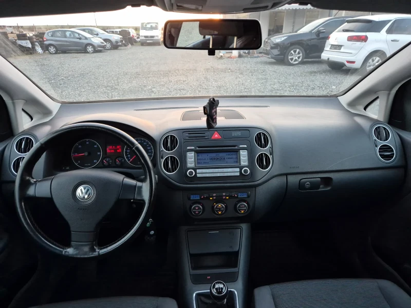 VW Golf Plus 1.9TDI 105к.с., снимка 11 - Автомобили и джипове - 53101079