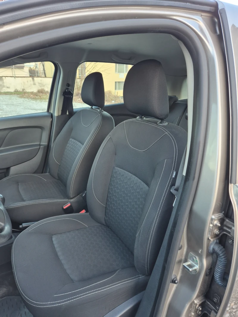 Dacia Sandero 1, 5 DCI, снимка 9 - Автомобили и джипове - 53114919