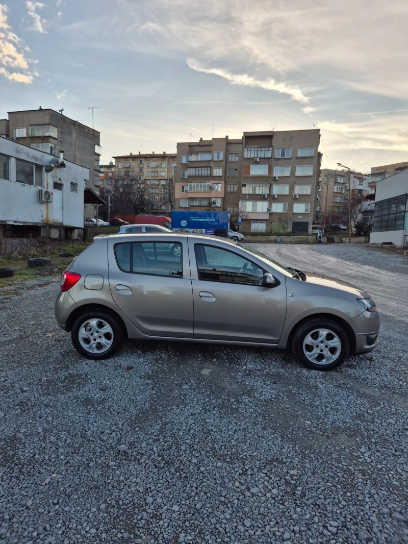 Dacia Sandero 1, 5 DCI, снимка 3 - Автомобили и джипове - 53114919