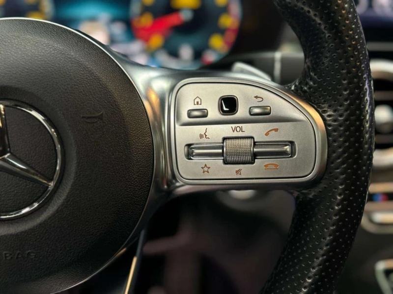 Mercedes-Benz C 300 * CARFAX * ЦЕНА ДО БГ, снимка 13 - Автомобили и джипове - 53246654