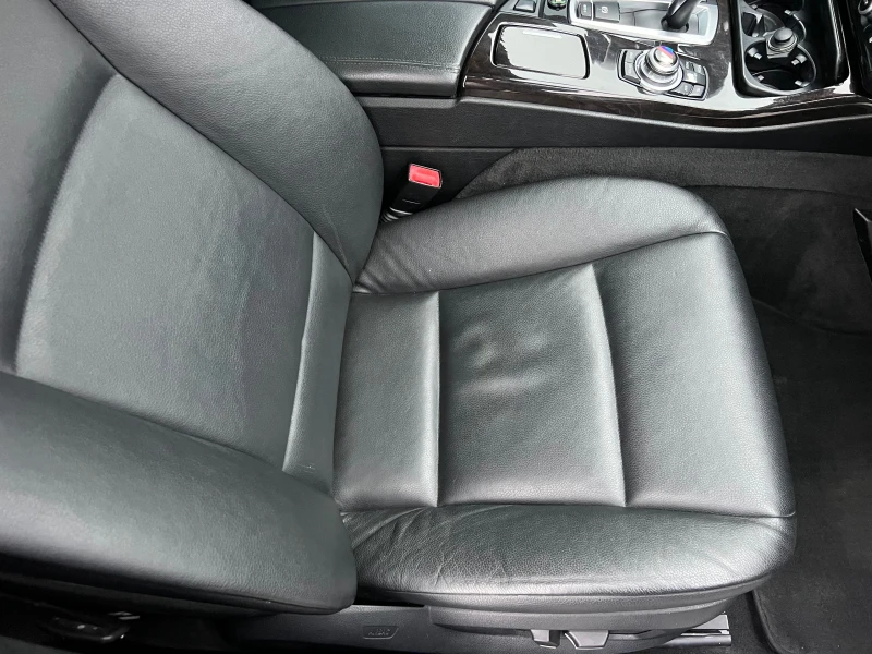 BMW 535 M-PERFORMANCE/3xTW/FACELIFT/HEAD-UP/PANORAMA/FULL, снимка 13 - Автомобили и джипове - 53513258