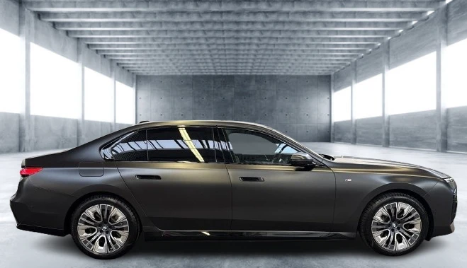 BMW 750 e xDrive = M-Sport = Гаранция - изображение 4