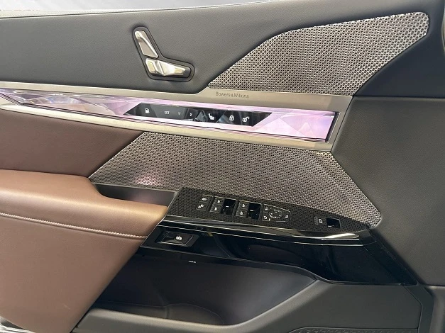 BMW 750 e xDrive = M-Sport = Гаранция - изображение 6