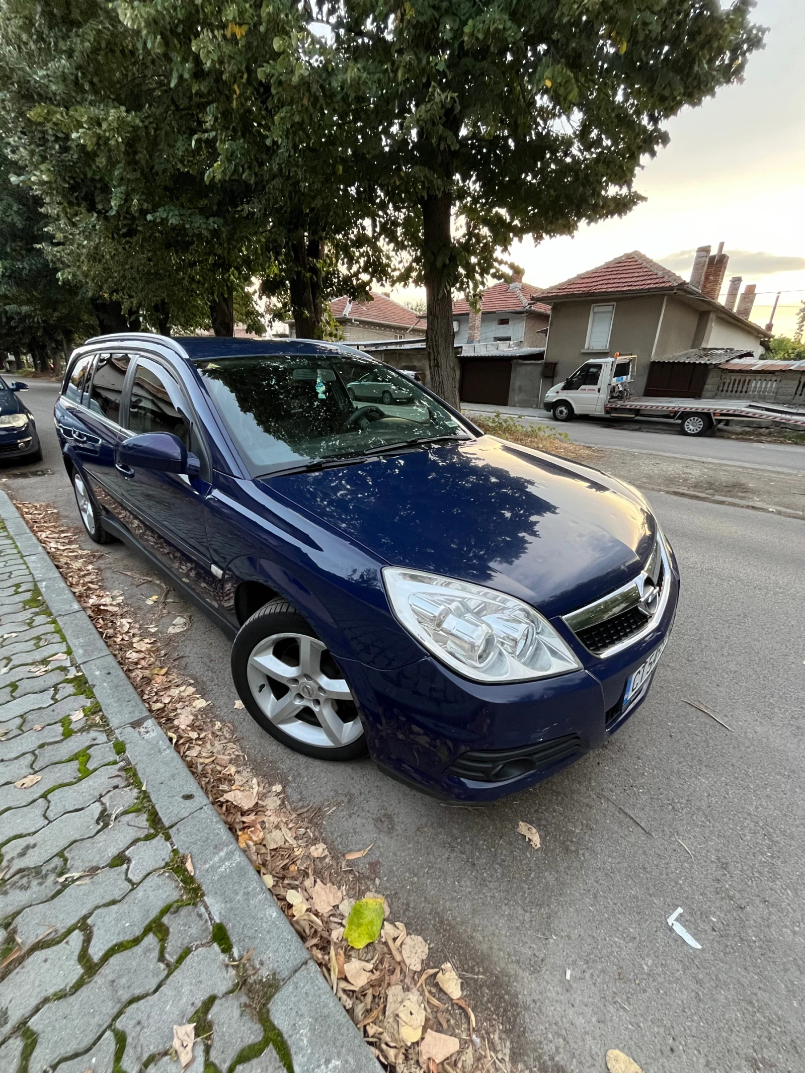 Opel Vectra 2.0t - изображение 6