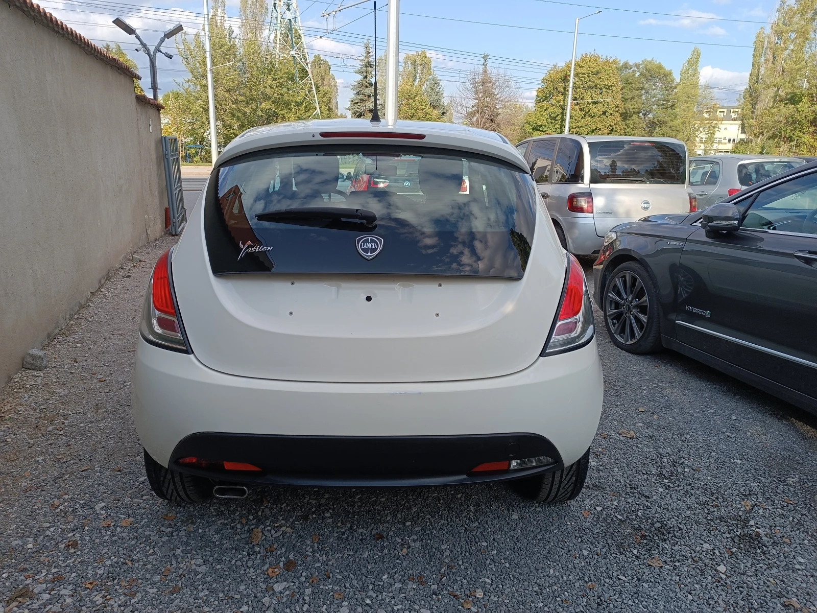 Lancia Ypsilon 1.2i-газ /EURO 6B - изображение 6