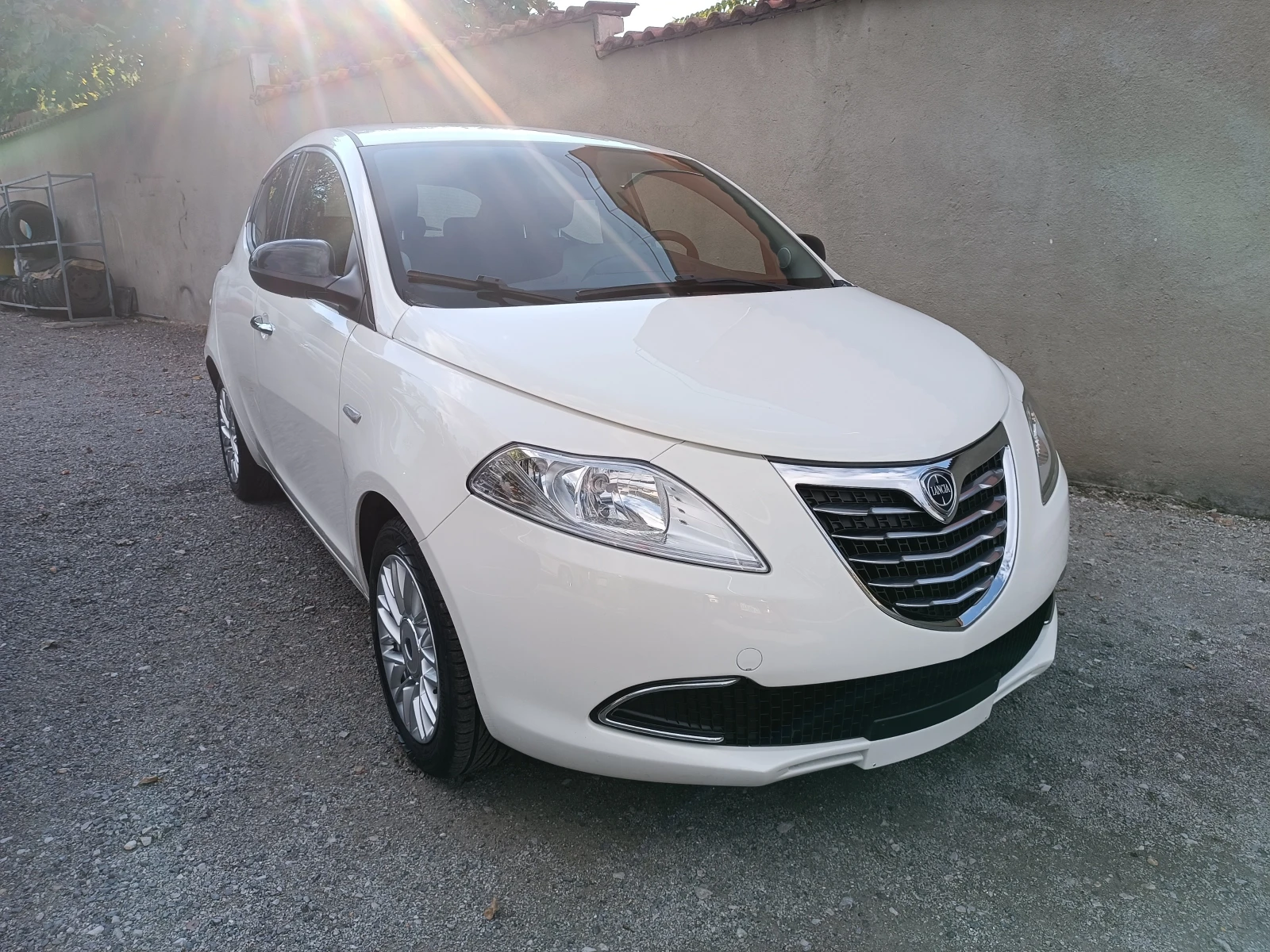 Lancia Ypsilon 1.2i-газ /EURO 6B - [1] 