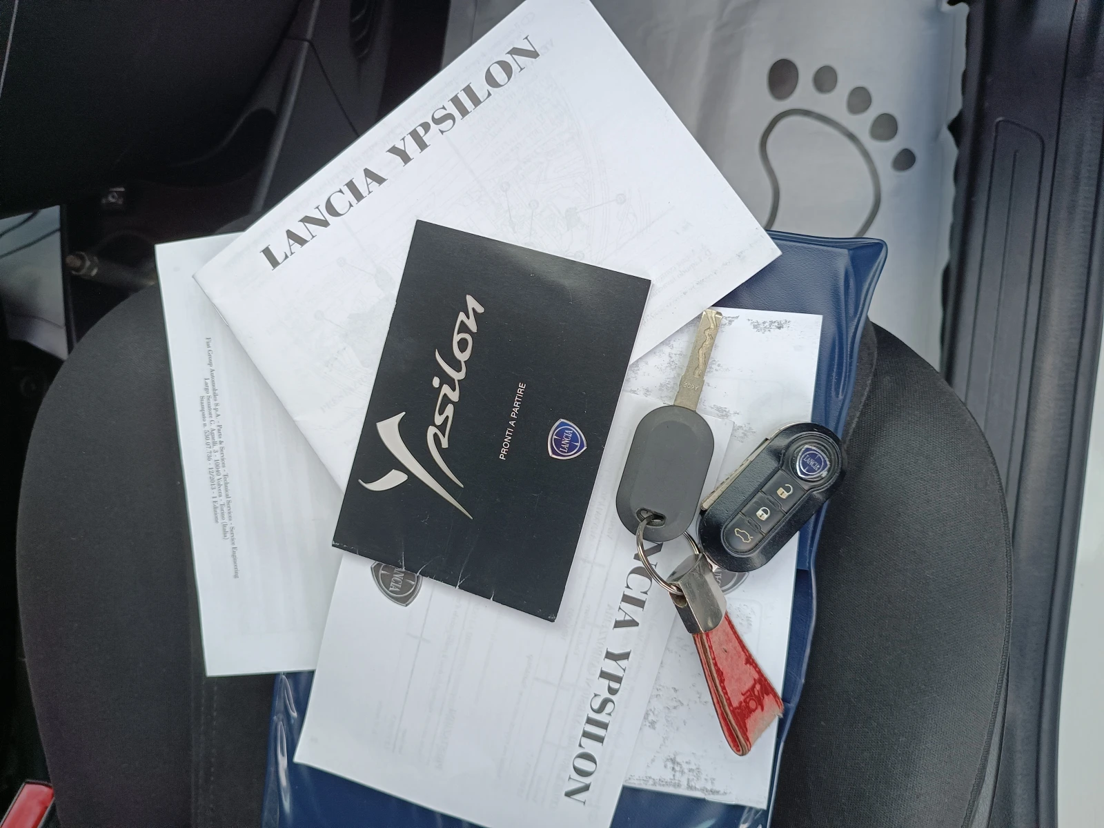 Lancia Ypsilon 1.2i- /EURO 6B | Mobile.bg   15