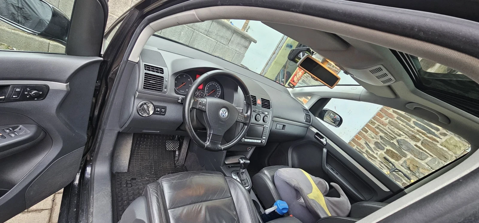VW Touran 7 местен  - изображение 8