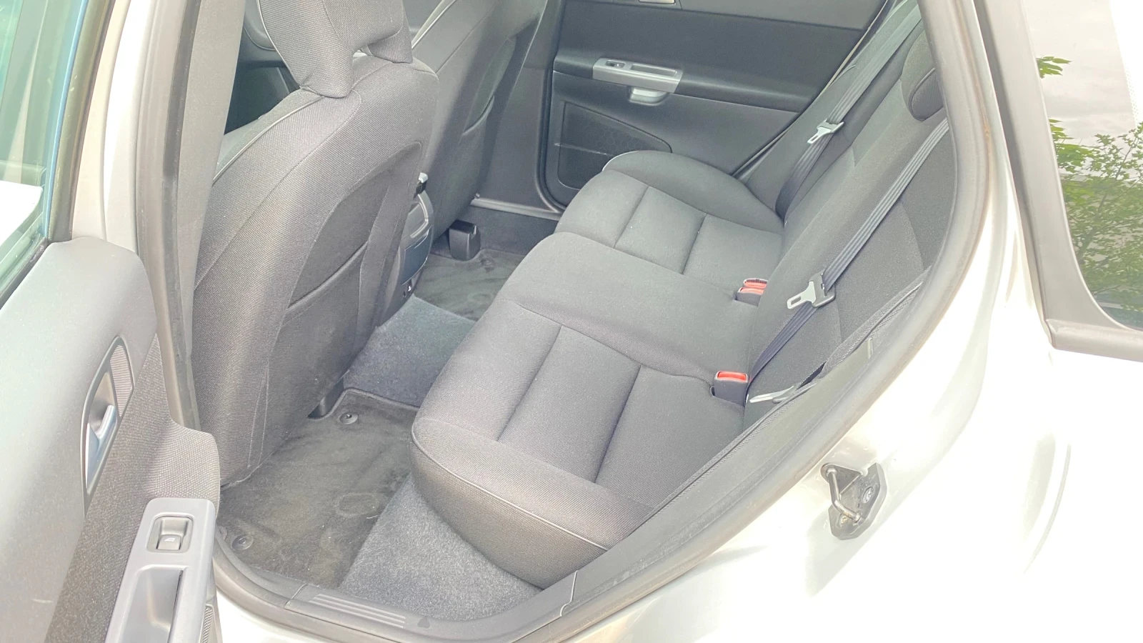Volvo V50  - изображение 5