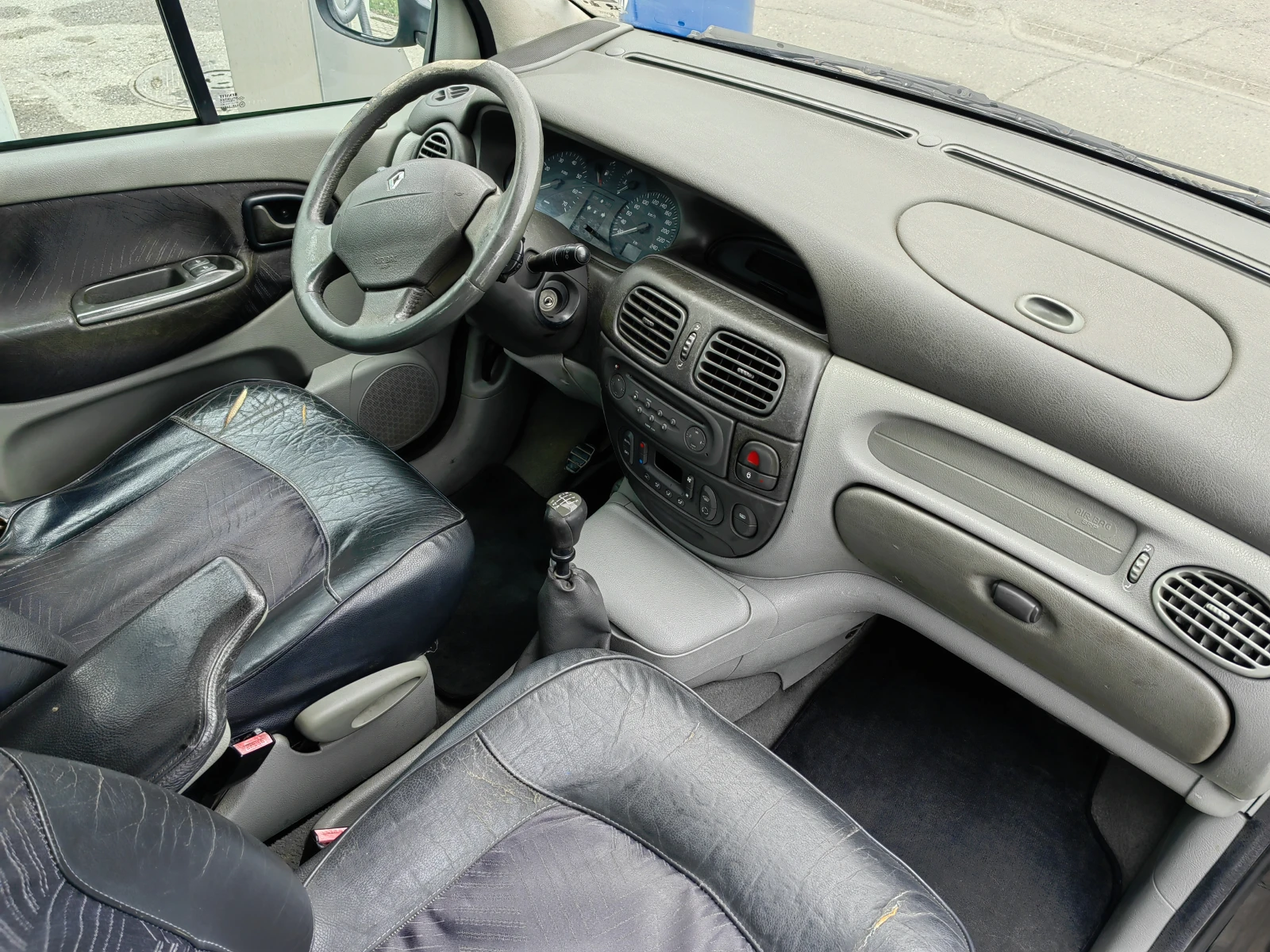 Renault Scenic 1.6 16V - изображение 4