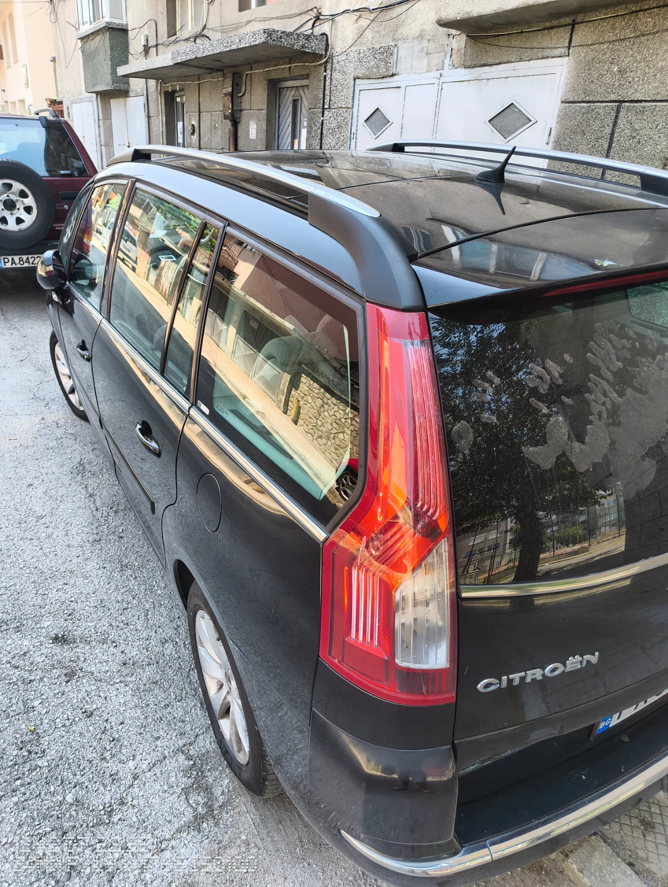 Citroen Grand C4 Picasso 1.6 HDI - изображение 2
