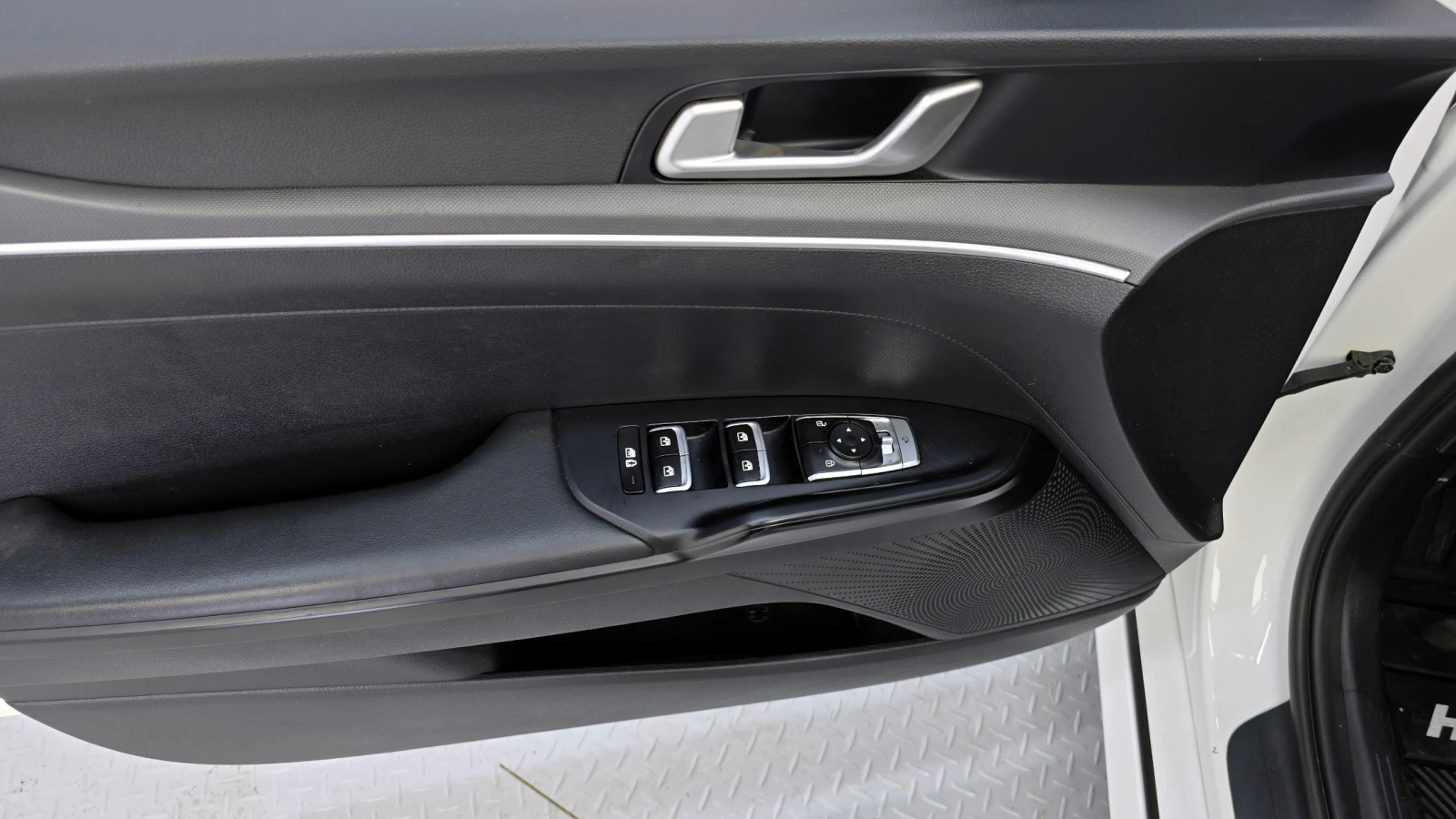 Kia K5 2.0LPI TRENDY | Mobile.bg   17