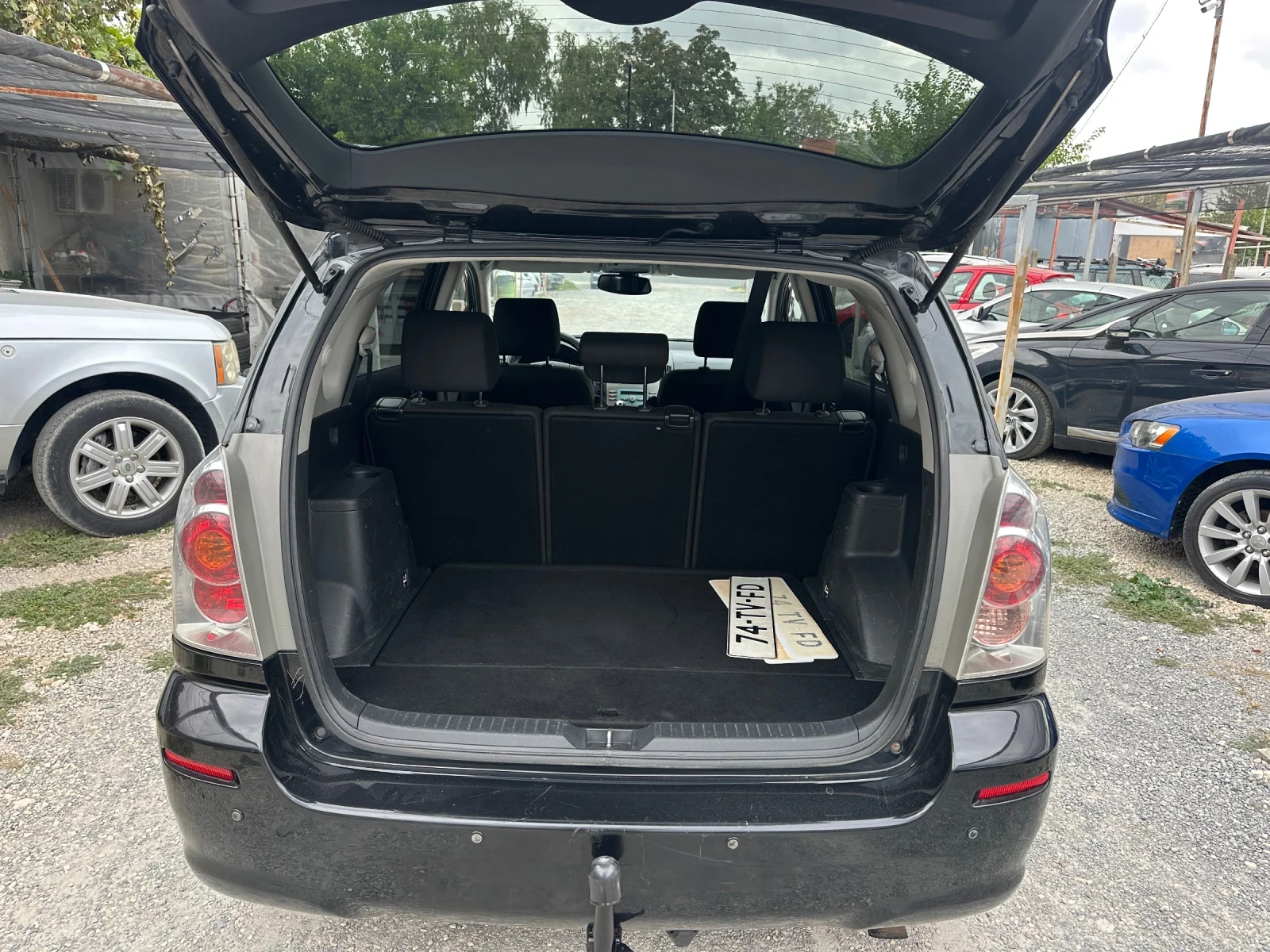 Toyota Corolla verso D4D-2.0-136 k.c.-6 скорости - изображение 7