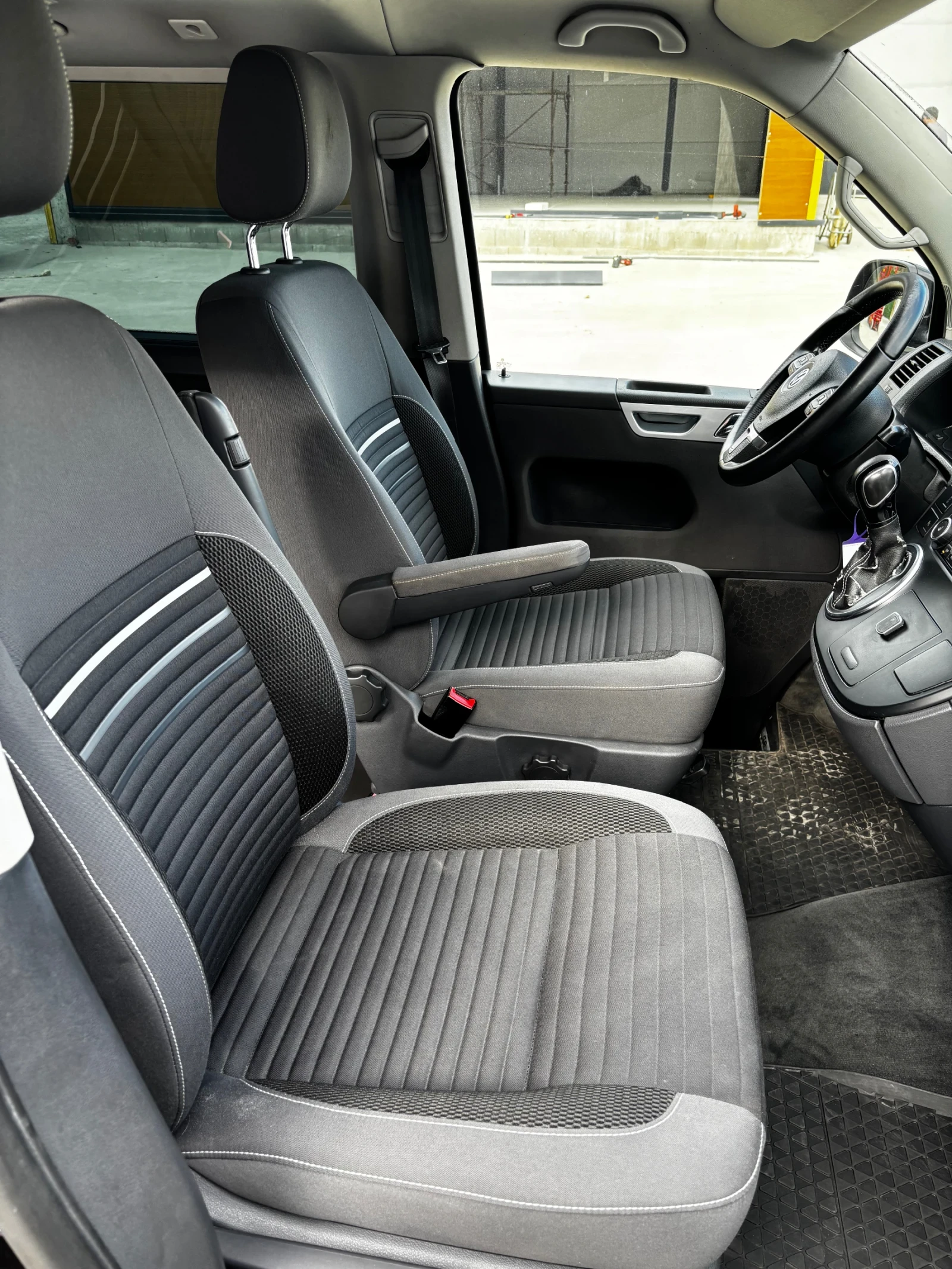 VW Multivan VW Multivan CUP Edition ШВЕЙЦАРИЯ!! 2.0 BITDI 180 - изображение 8