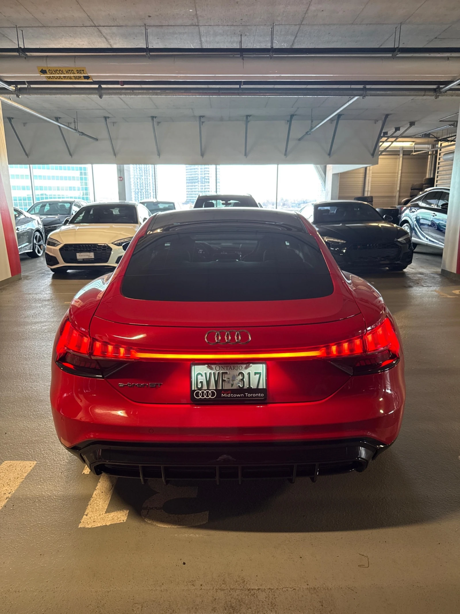 Audi E-Tron GT * CARFAX * БЕЗ ПЪРВОНАЧАЛНА ВНОСКА - изображение 5