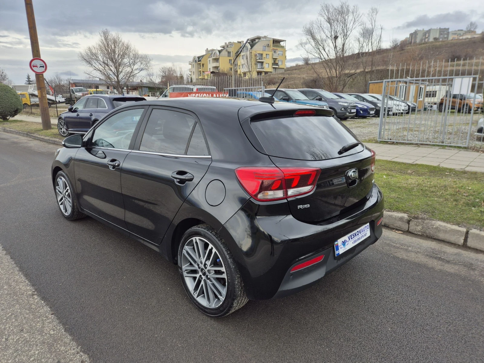 Kia Rio 1.4Crdi SPRINT - изображение 6