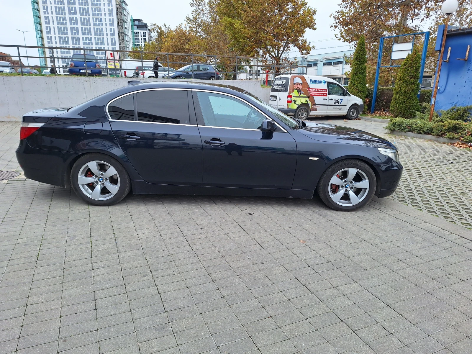 BMW 530 530d, снимка 2 - Автомобили и джипове - 53770285