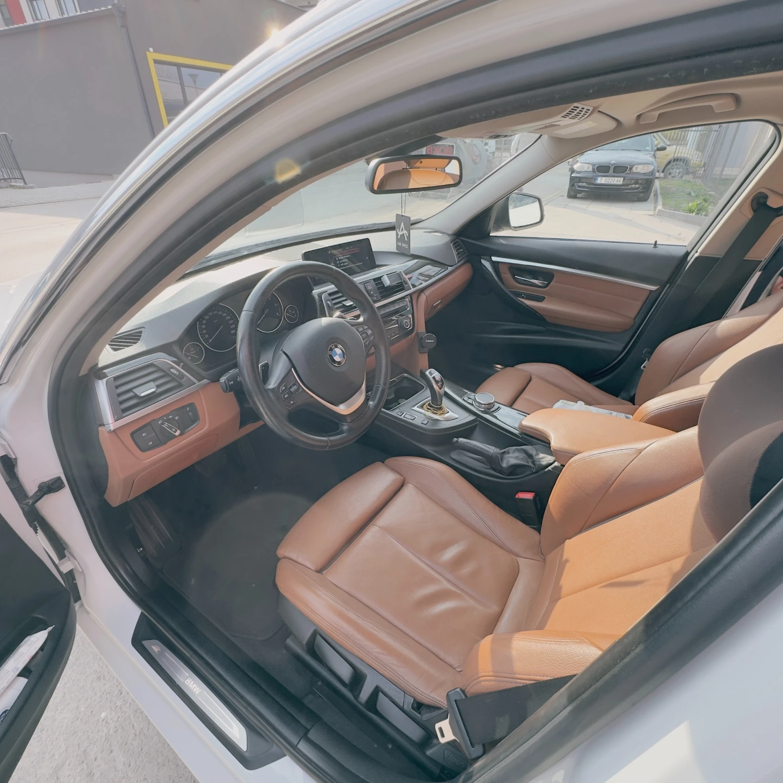 BMW 320, снимка 7 - Автомобили и джипове - 53872865