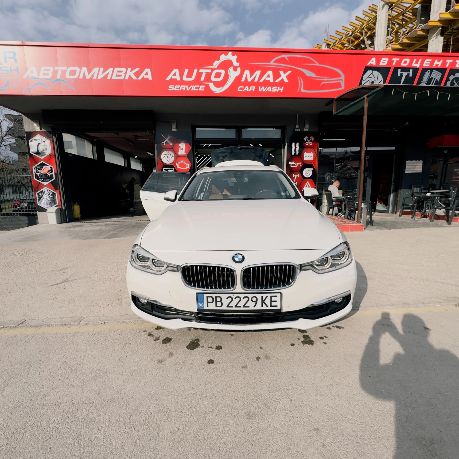 BMW 320, снимка 9 - Автомобили и джипове - 53872865