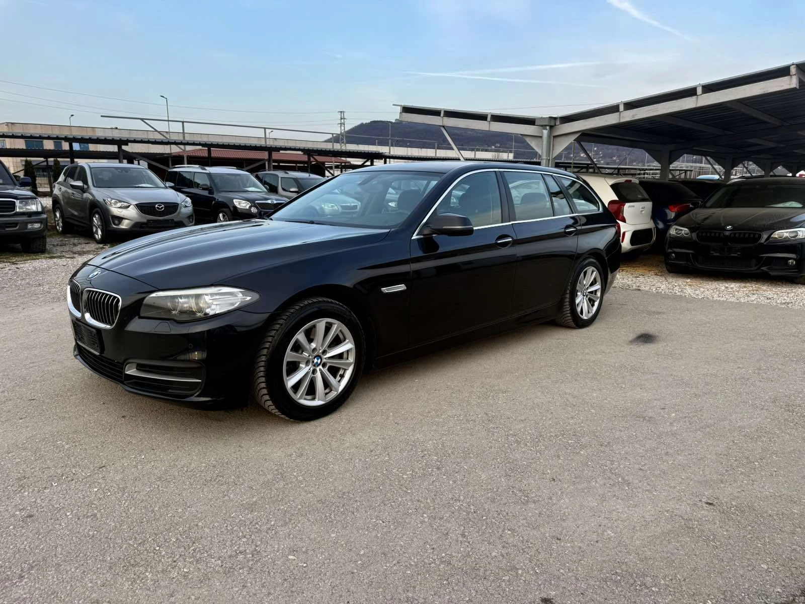 BMW 520 2.0D FaceLift Italia, снимка 2 - Автомобили и джипове - 53884842