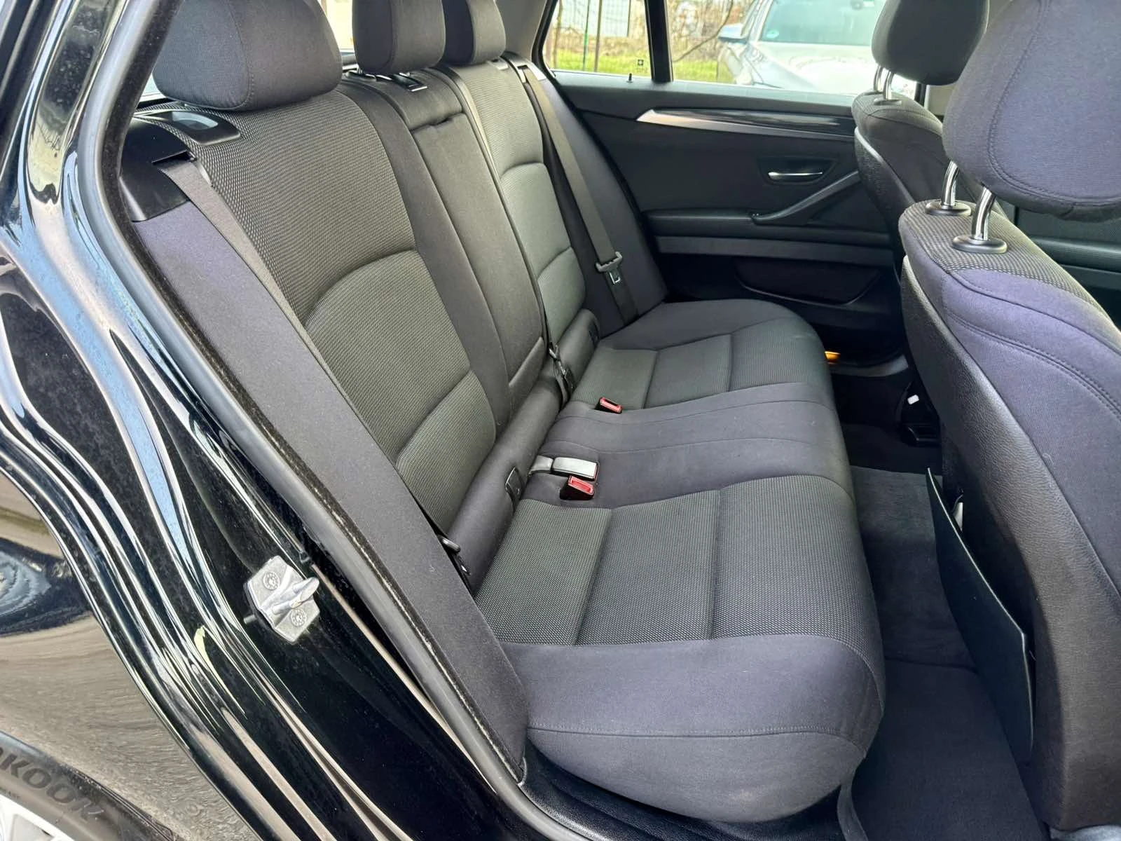 BMW 520 2.0D FaceLift Italia, снимка 14 - Автомобили и джипове - 53884842