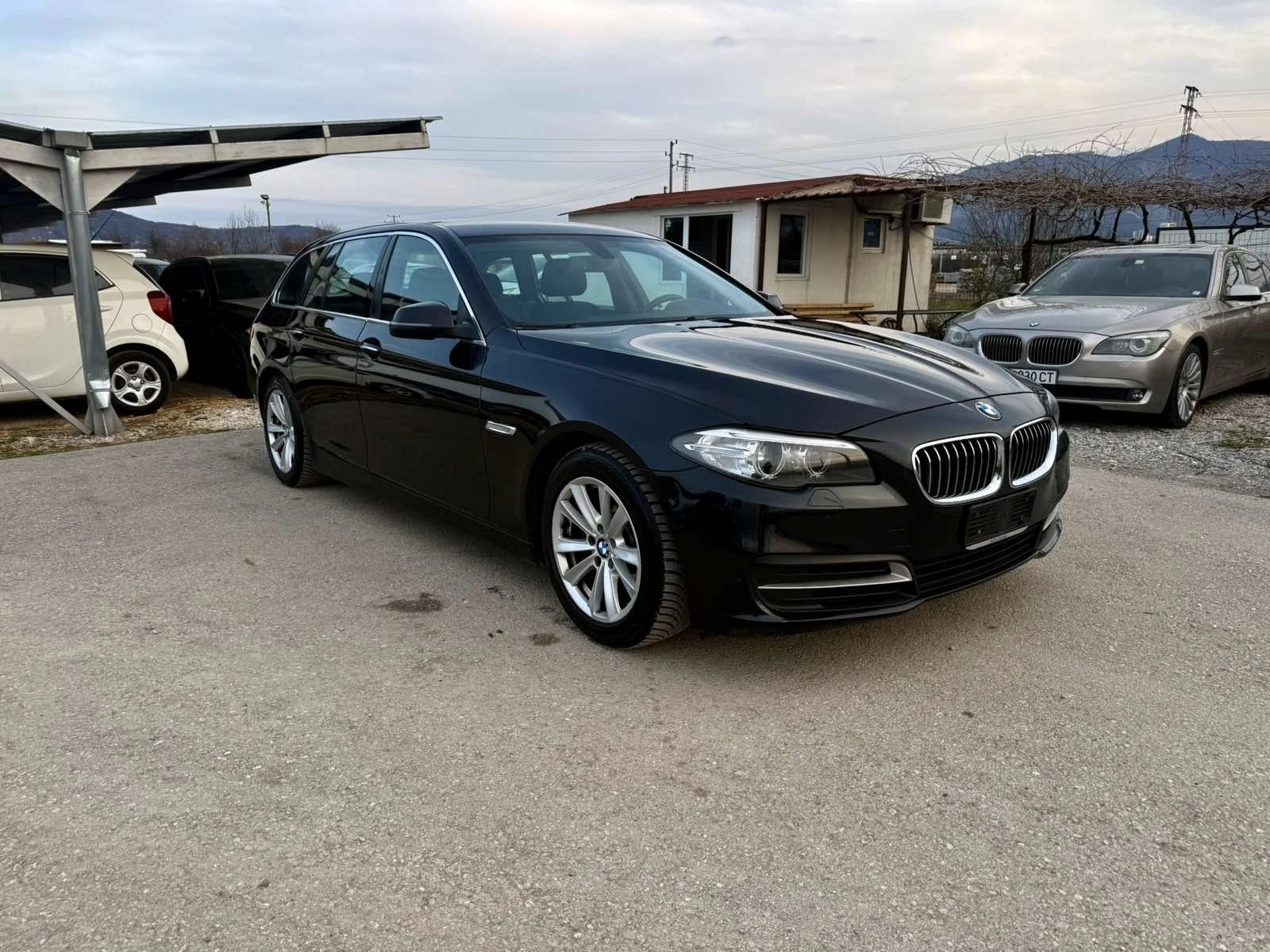 BMW 520 2.0D FaceLift Italia, снимка 3 - Автомобили и джипове - 53884842