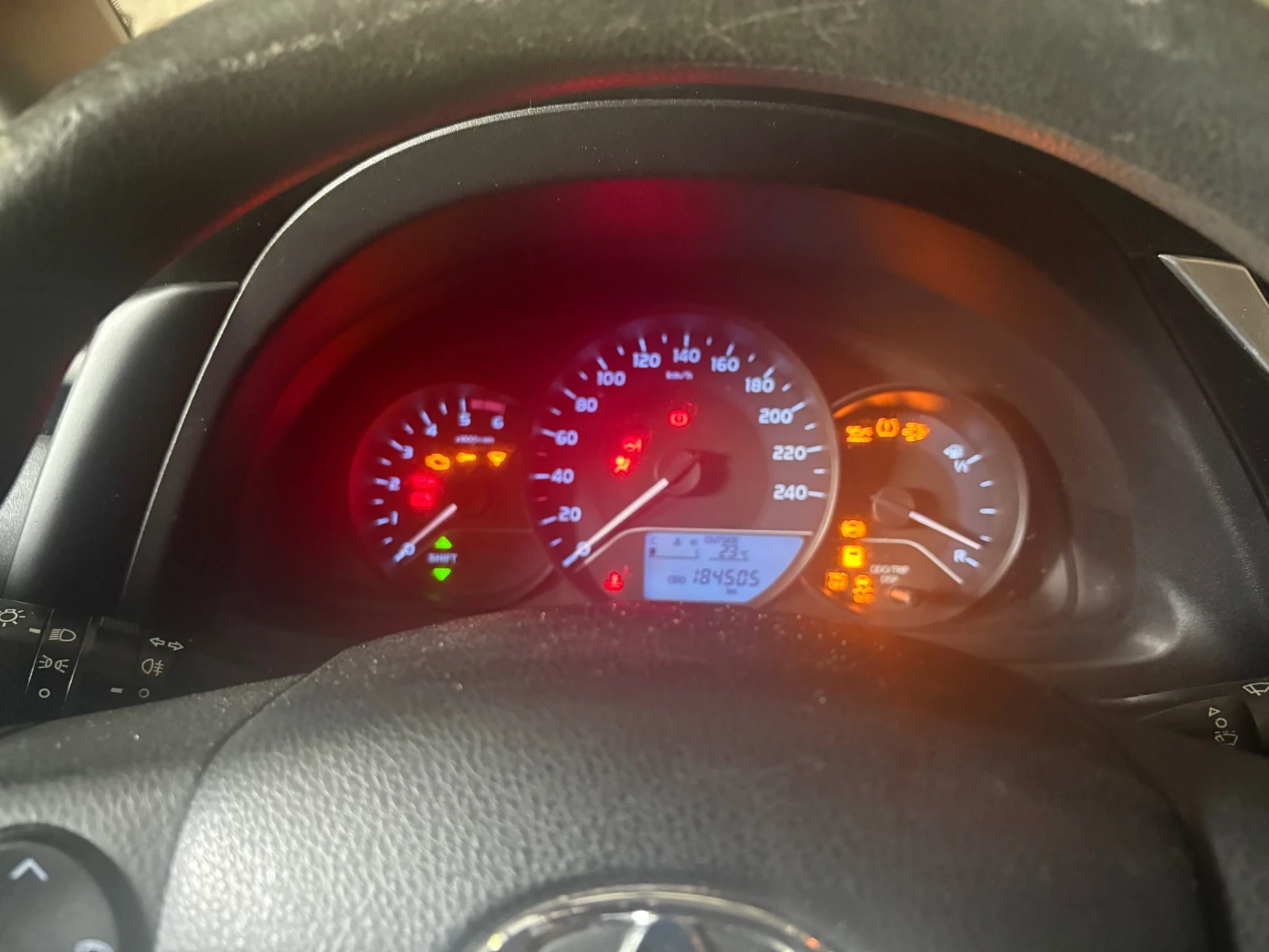 Toyota Corolla, снимка 7 - Автомобили и джипове - 55352082