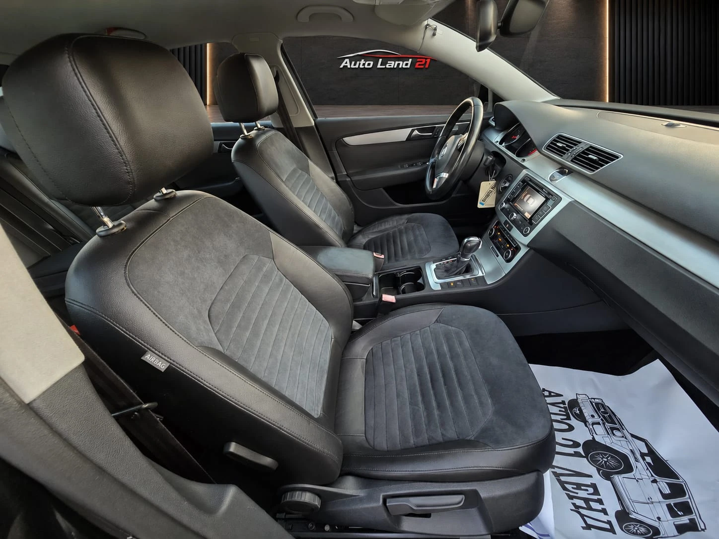VW Passat 2.0TFSI* 211кс* HIGHTLINE* 117000км., снимка 10 - Автомобили и джипове - 55668260