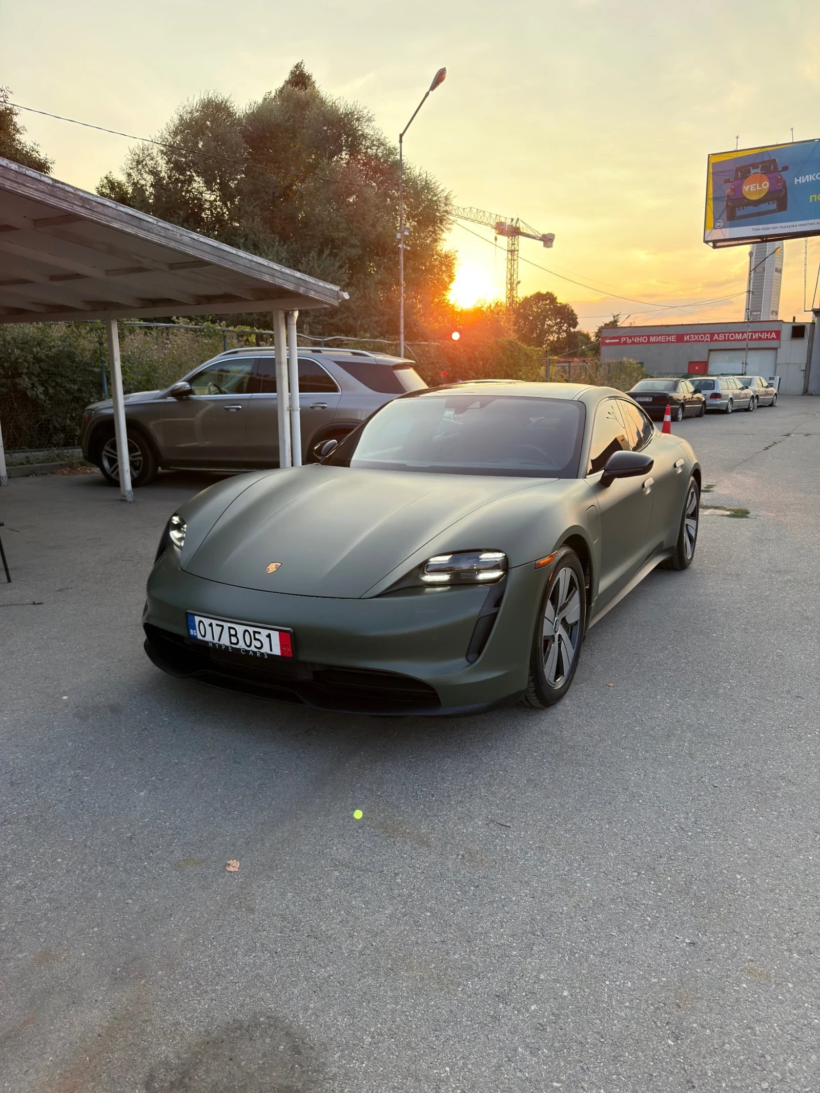 Porsche Taycan 4S PERFORMANCE PLUS 94KWH /Термопомпа/ 123хил км, снимка 2 - Автомобили и джипове - 55806869