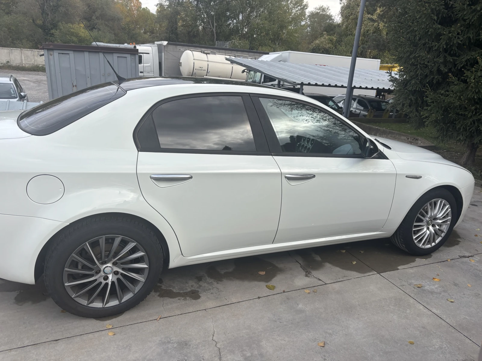 Alfa Romeo 159 1.9  FACELIFT, снимка 6 - Автомобили и джипове - 56065705